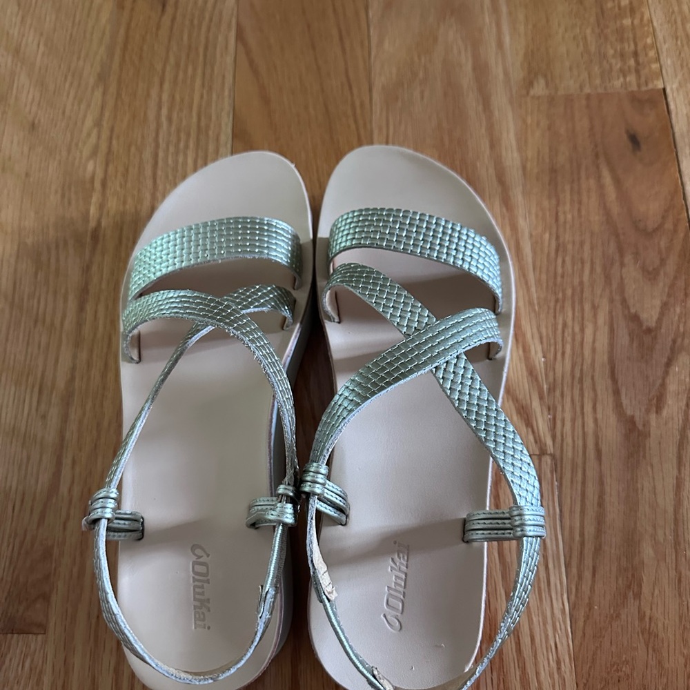 Olukai Onohi Women’s Strappy Leather Sandals, size 8 - Picture 3 of 7
